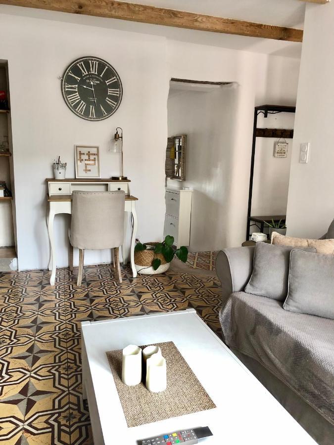 La Maison De Tonton Les Aires Esterno foto