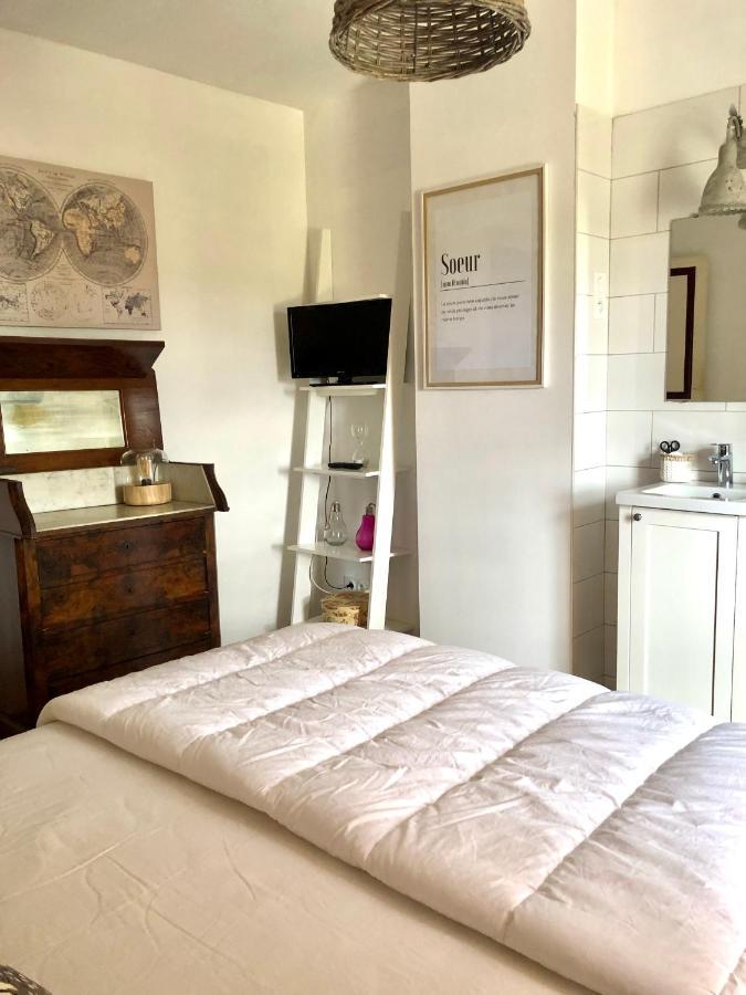 La Maison De Tonton Les Aires Esterno foto